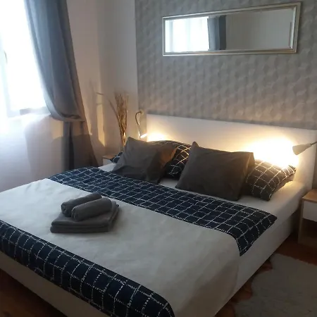 Apartment 3kk De Luxe